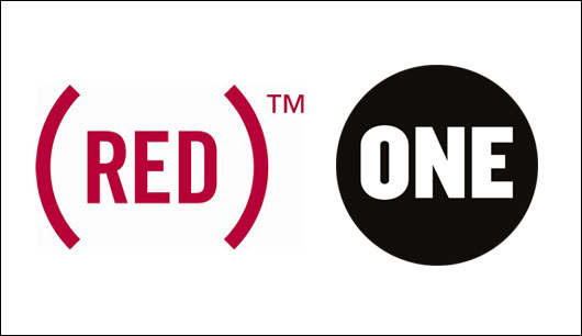 Bild zu: Bono, Edge und 6 Songs bei ONE- und (RED)-Event in New York