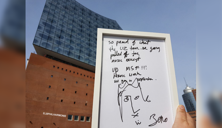 Bild zu: Bono bedankt sich bei den Mitgliedern von U2tour.de