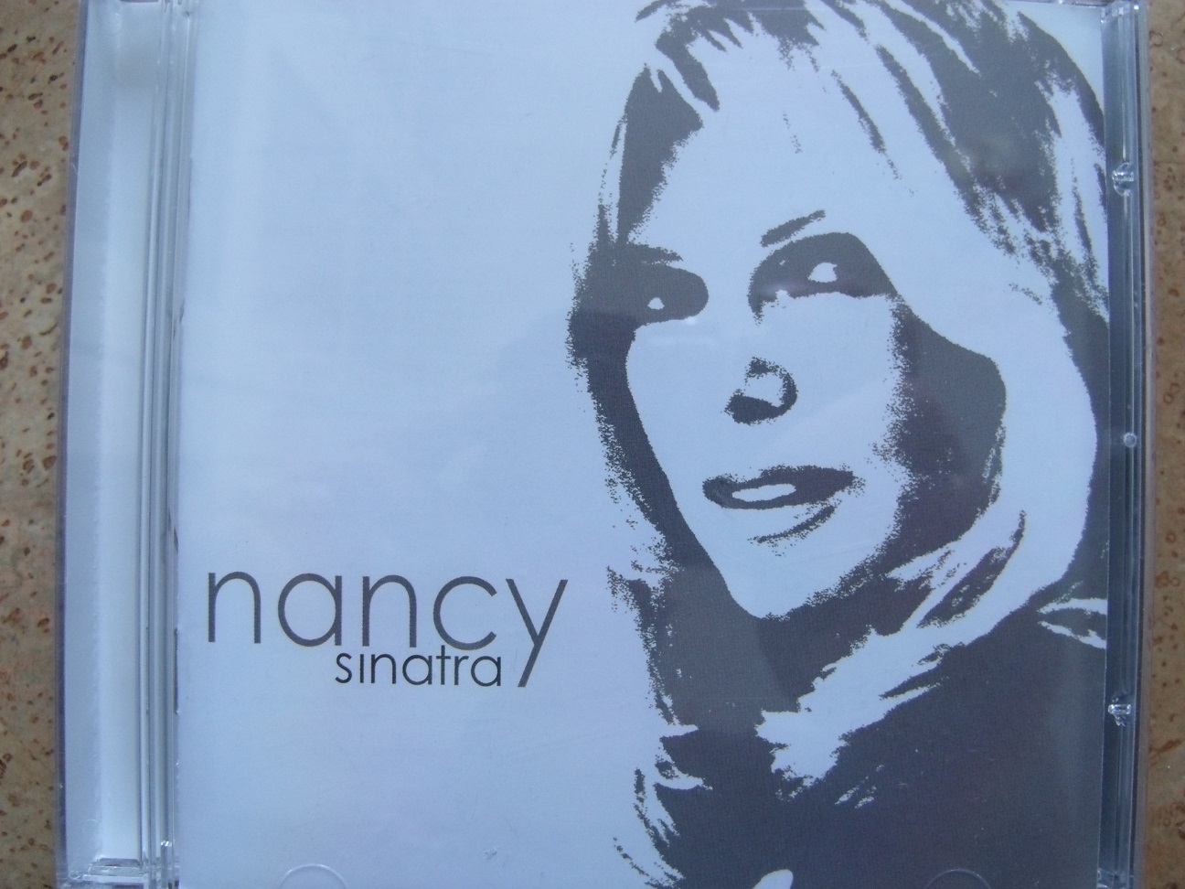 Bild zu: Nancy Sinatra: "Nancy Sinatra" - Review