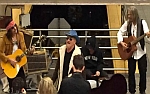 Bild zu: U2 in New York für Jimmy Fallon